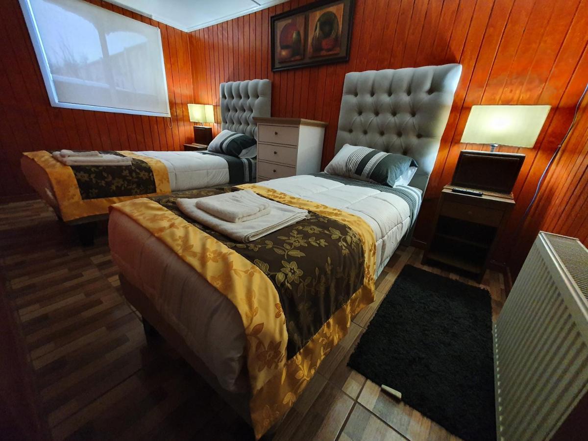 Hotel Forjadores Del Cabo De Hornos Пуэрто-Уильямс Экстерьер фото