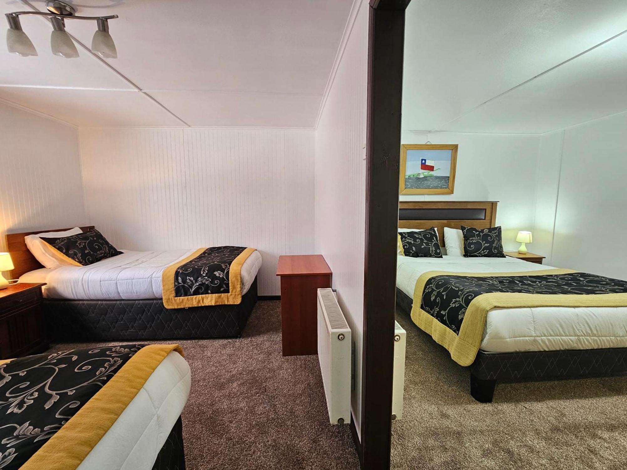 Hotel Forjadores Del Cabo De Hornos Пуэрто-Уильямс Экстерьер фото